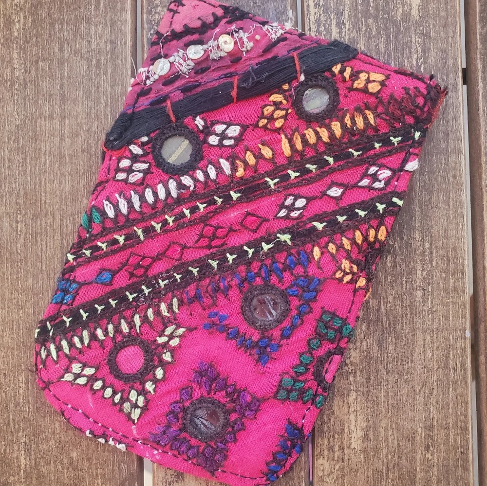 🍄🪬 Free People Boho Embroidered Repurposed vtg banjara hippie Wallet card case